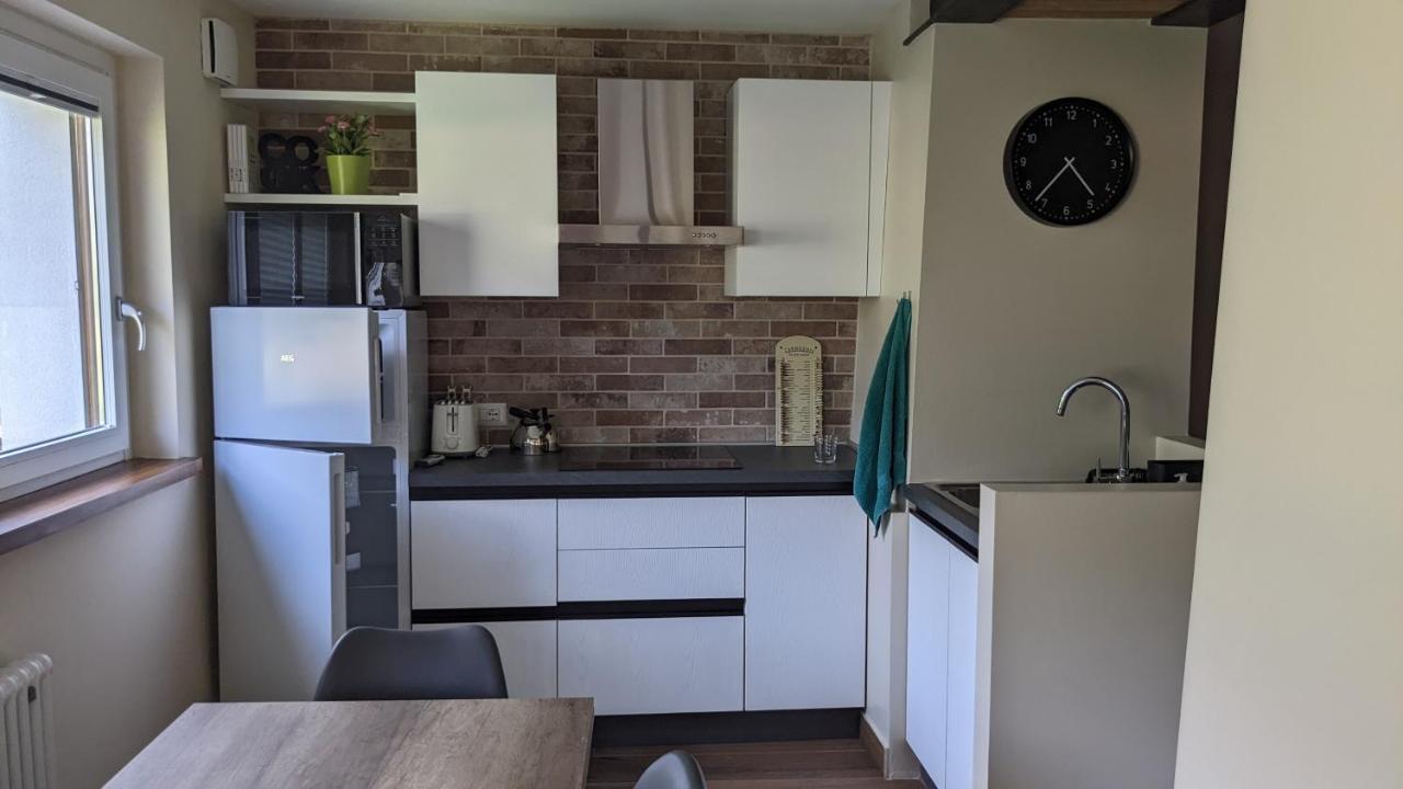 Studio Lalex28 Appartement Aosta Buitenkant foto
