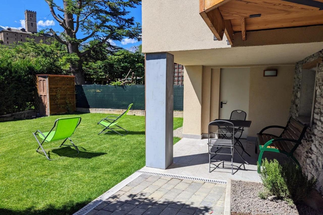 Studio Lalex28 Appartement Aosta Buitenkant foto