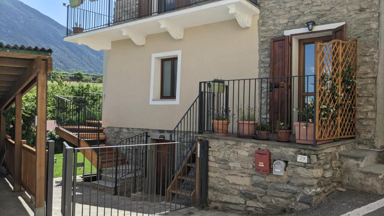 Studio Lalex28 Appartement Aosta Buitenkant foto
